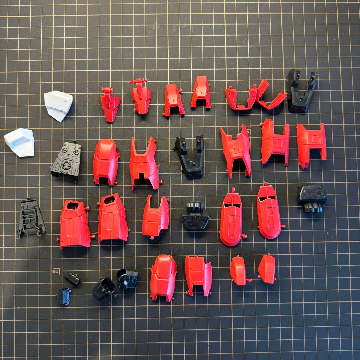 Spare Parts - MG Gunner Zaku Warrior LEGS SECTION
