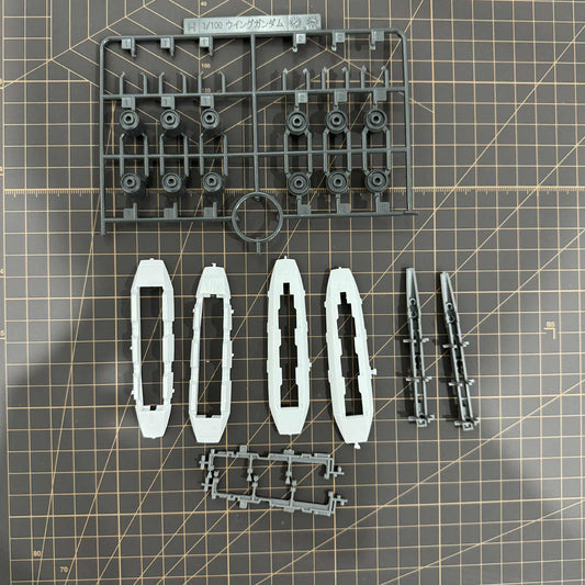 Spare Parts - HIRM WING GUNDAM [COMPLETE] Energy Cartridge Pod Section