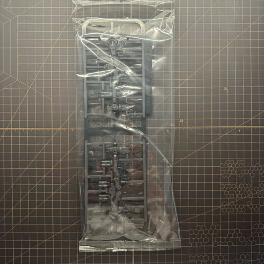 Spare Parts - MG RX-78 1.5 LEG FRAME (SECTION J)
