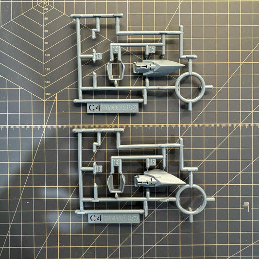 Spare Parts - HIRM WING GUNDAM EW C4 Section x2 (Gray)