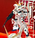 Gundam - HG RX-0 Unicorn Gundam (Destroy Mode)