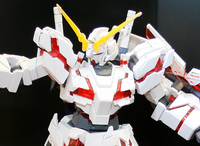 Gundam - HG RX-0 Unicorn Gundam (Destroy Mode)